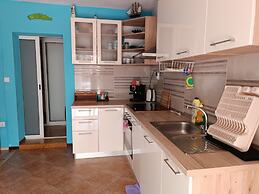 House Isabella