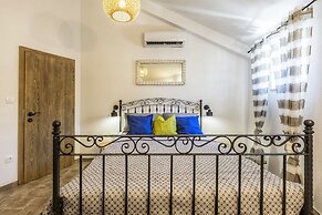 House Villa Getaway