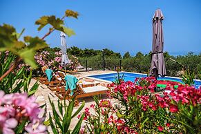 House Villa Getaway