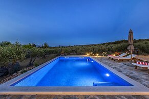 House Villa Getaway