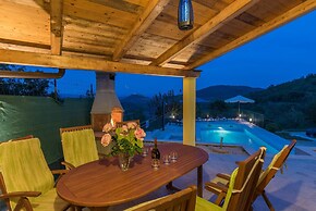 Villa Ana