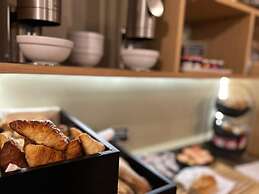 Best Western Plus Le Picardy Hotel & Spa