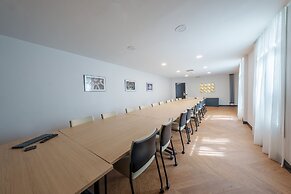 Best Western Plus Le Picardy Hotel & Spa