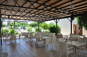Akasia Resort Hotel