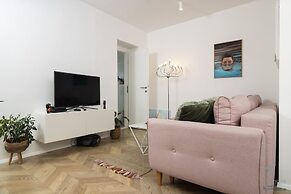 Mina Apartment