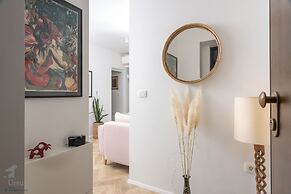 Mina Apartment