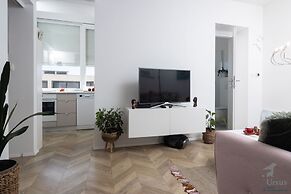 Mina Apartment
