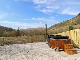 Nant yr Esgair