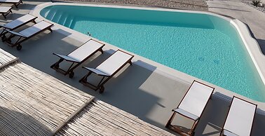 Dipolis Apartments