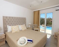 Cavomarina Beach-Adults Only