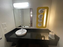 PT6 INN