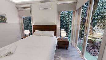 Casa Fontana Suites