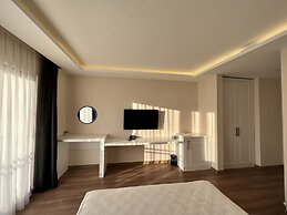 DADA OTEL