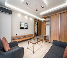Maa Hotel and Suites
