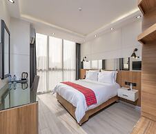 Maa Hotel and Suites