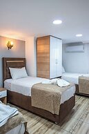 Laos Otel
