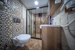 Laos Otel