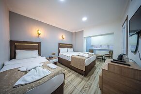 Laos Otel