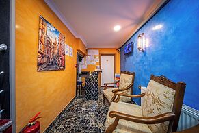 Laos Otel