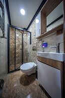 Laos Otel
