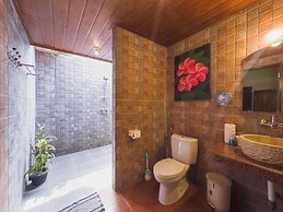Pukakoo Villa by Supala