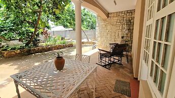 Residencia La Cava