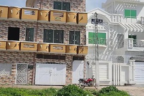 Gujar Khan - 3 Bed Apartment - Sleeps 6 - Parking