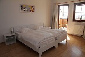Villa-view, Pool, Bbq, Playground & Fire pit