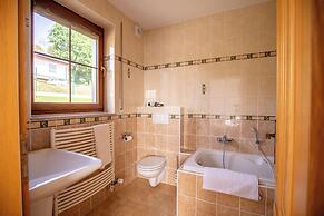 Villa-view, Pool, Bbq, Playground & Fire pit