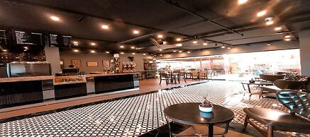 Center Inn Hotel