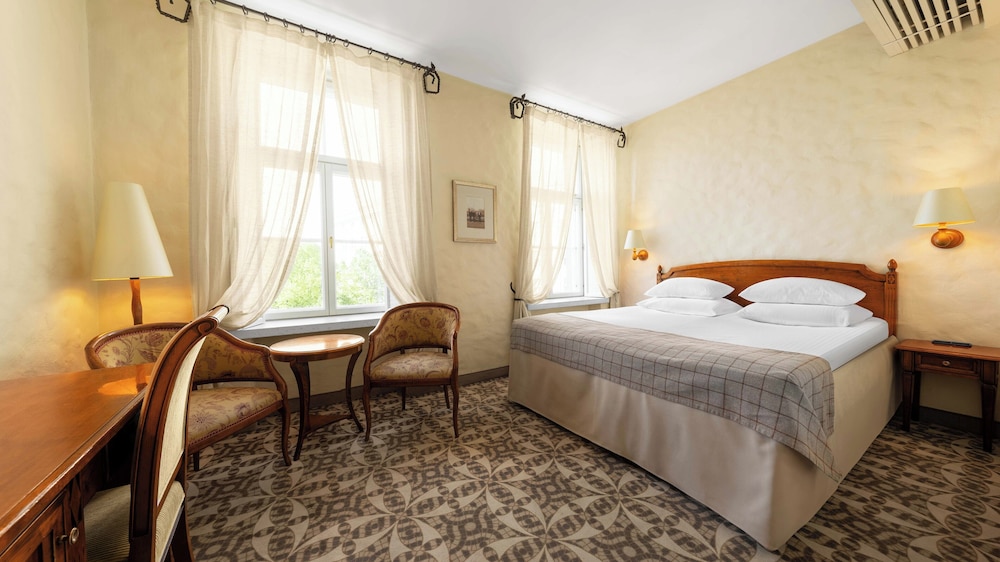Rixwell Collection Savoy Boutique Hotel