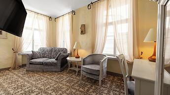 Rixwell Collection Savoy Boutique Hotel