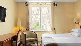 Rixwell Collection Savoy Boutique Hotel