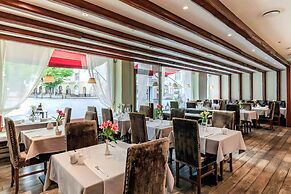 Rixwell Collection Savoy Boutique Hotel