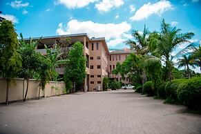 Lush Garden Hotel