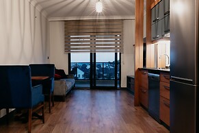 Ceneviz Suit Hotel