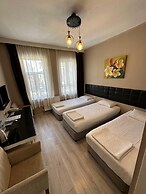 Taşhan Hotel