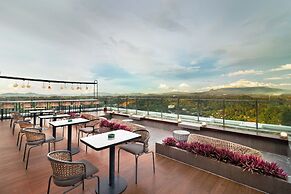 Luwansa Hotel & Convention Center Manado