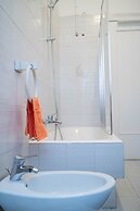 Kamchu Apartments Double Room Viale Libia 9