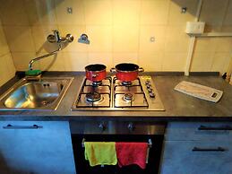 Kamchu Apartments Single Room Viale Libia 11