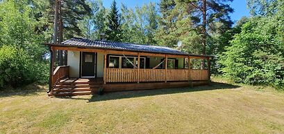 Well-equipped Beachside Cottage