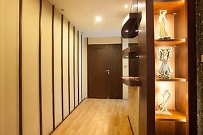 2C - 2 Bedroom Downtown Apartment With Shared Pool