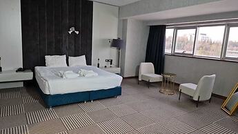 Qayser Deluxe Hotel