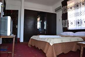 Manson Hotel