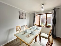 Comfy 3-bedroom House in Worksop