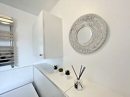 Comfy 3-bedroom House in Worksop