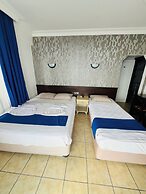 MORAY DUKA BEACH HOTEL
