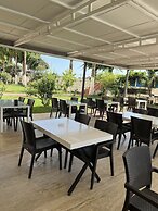 MORAY DUKA BEACH HOTEL