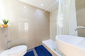 The Knightsbridge Park Tower Apt