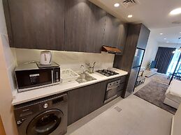 Luxury Furnished Apartment - Damac Tower